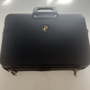 Laptop briefcase